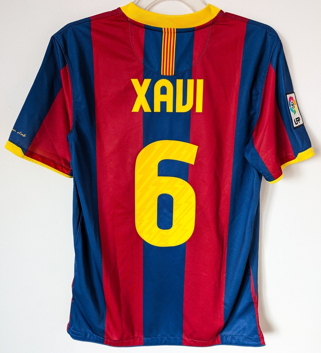 XAVI HERNANDEZ FC BARCELONA 2010-2011 Jersey Shirt Home XAVI HERNANDEZ FC BARCELONA 2010-2011 Jersey Shirt Home