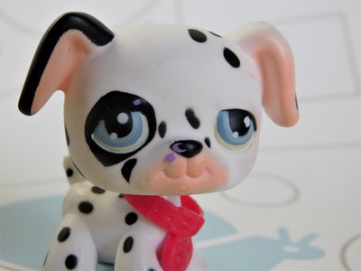 littlest pet shop red magnet