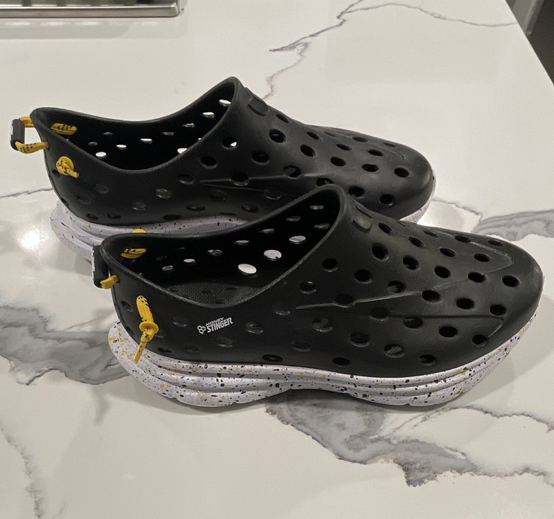 Honey Stinger Men’s Slip-On Rubber Clog Shoes Logo Black/White/Yellow 8 M