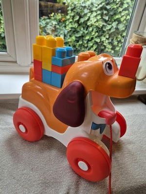 Mattel Toys Mega Bloks Pull Along Welpe Hund 12 Monate + Poops Out Blöcke  