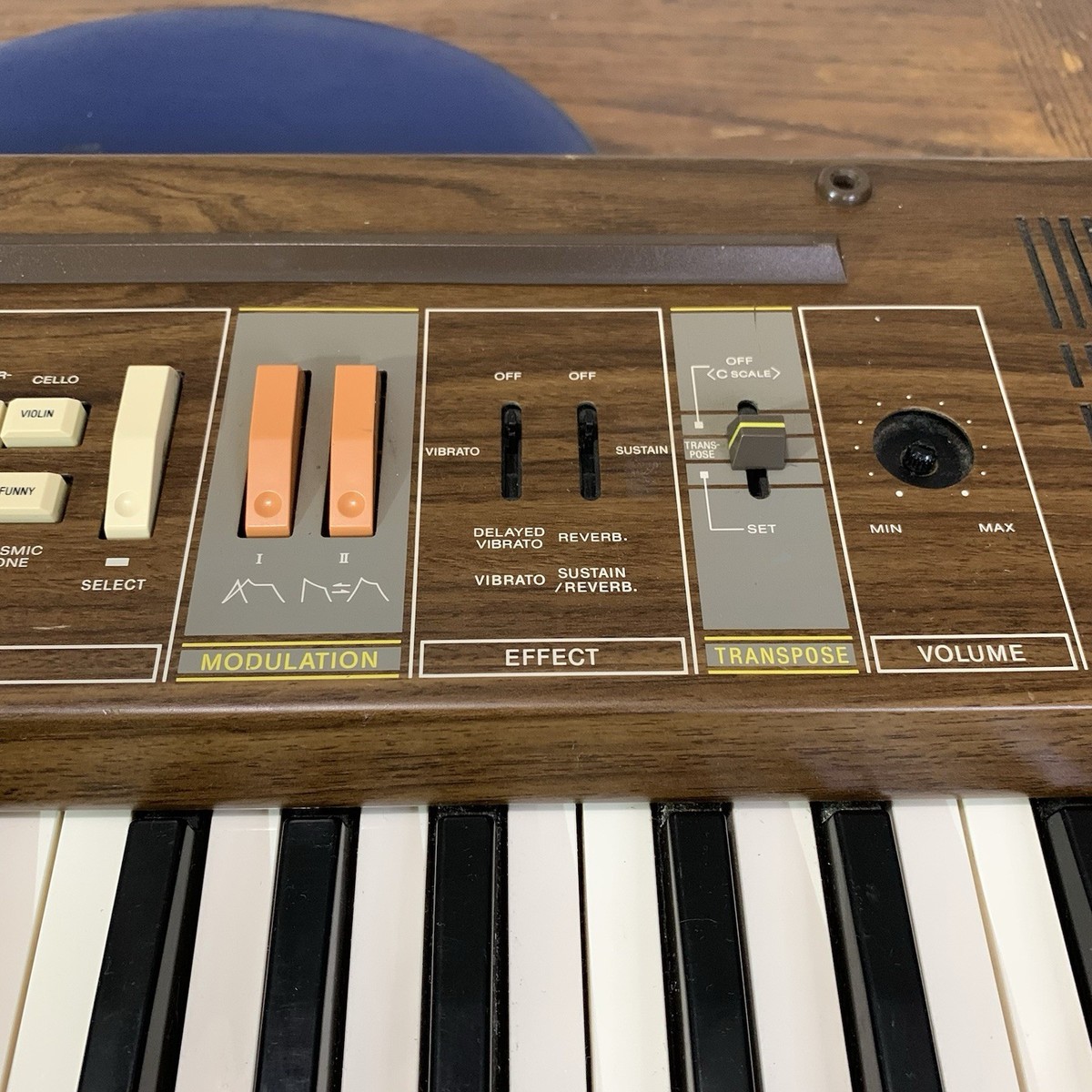Casio Casiotone 405 Electronic Keyboard Synthesizer Vintage 49-Key