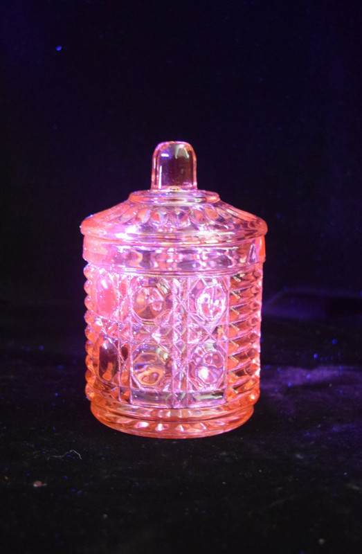 Vtg Selenium Indiana Glass Windsor Pink Peach Marmalade Jar with Lid