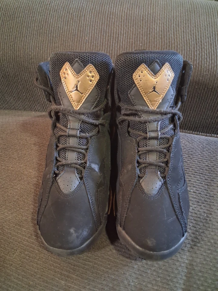 Кроссовки женские Nike 8,5 молодежные 7 лет Air Jordan настоящие полетные черные - Изображение 2 из 4