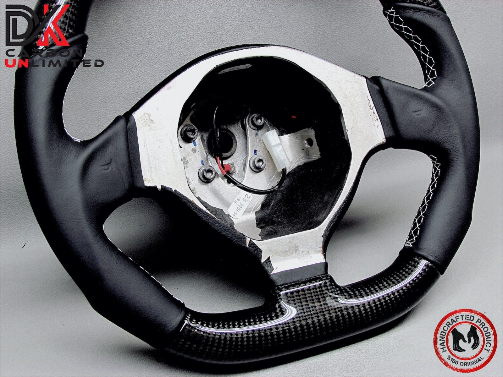 Lamborghini Murcielago LP670 LP650 LP640 Napa 5mm White Carbon Steering Wheel v3