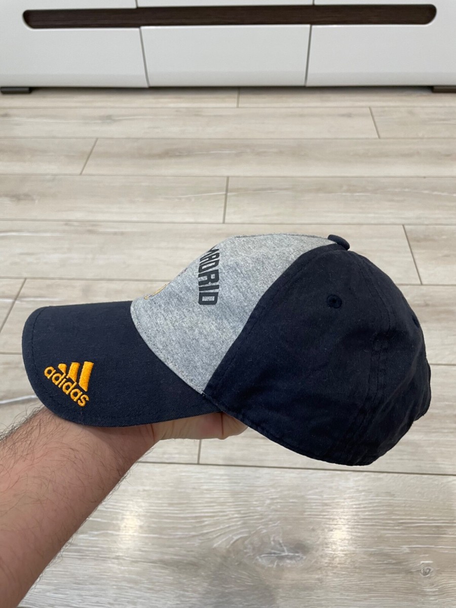 希少 vintage adidas Real Madrid soccer cap Vintage Adidas Real Madrid Hat/Cap One Size Football Soccer