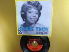 💥 ' DORIS TROY '  HIT 45 + PICTURE [JUST ONE LOOK]  1963 ! 💥