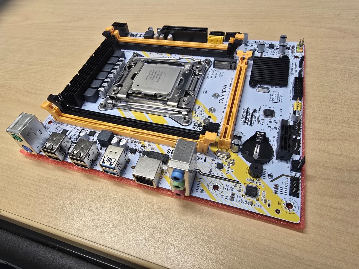 QIYIDA X99 Motherboard Set LGA 2011-3 Kit With Intel Xeon E5