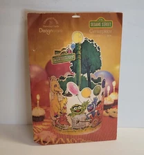 Vintage Sesame Street Centerpiece Designware 14 1/4 inches Tall 1980 Muppets
