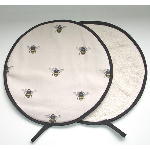 AGA Hob Lid Covers Bees Pair of Bee Kitchen Mats Chefs Pads 2 Round With Loops - Picture 4 of 4