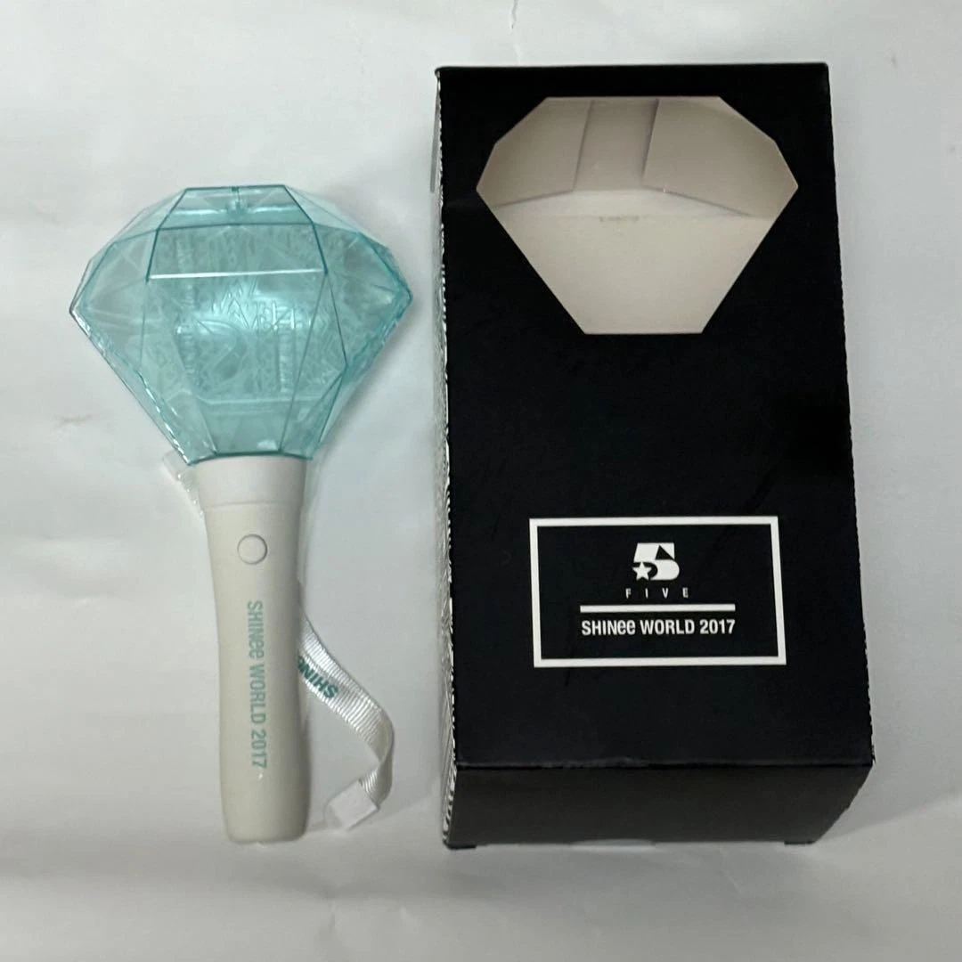 Preços baixos em Bastão de Luz SHINee | eBay