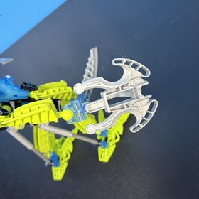 Used LEGO 8935 Bionicle Nocturn Set