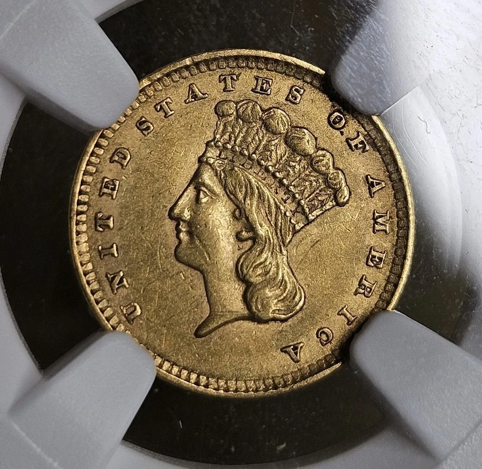 Oro Princesa India Libertad 1857 $1 dólar tipo tres III 3 NGC AU detalles Foto 2 de 4