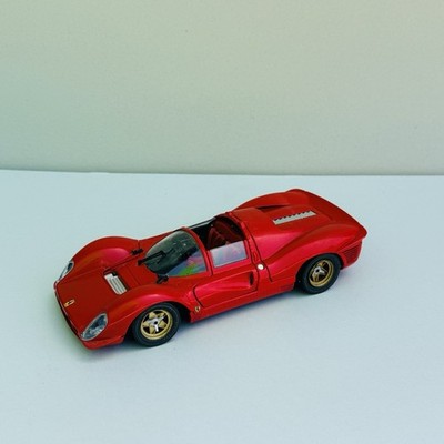 Jouet Evolution Ferrari 330 P4 1967 1:18 Diecast Model Car Made in Italy