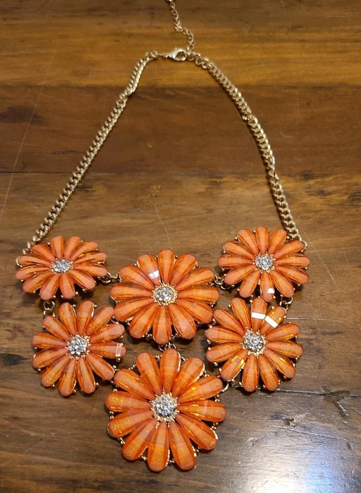 Женские золотистый оранжевый акриловый цветок кристалл заявление ожерелье - Изображение 4 из 4