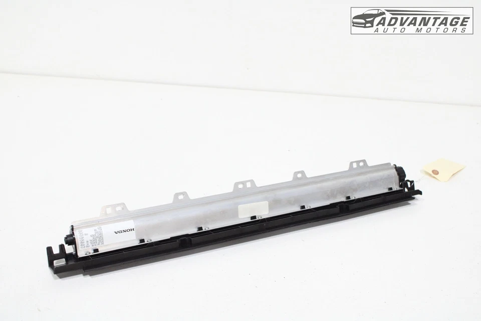 2018-2024 HONDA ODYSSEY REAR LEFT QUARTER PANEL WINDOW BLIND SUN SHADE OEM - Image 3 of 4