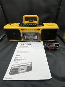 Sony Sports / CFS-950 日本未発売 90s ラジカセ Sony Sports CFS-950 AM/FM Yellow Stereo Cassette-Corder Boombox