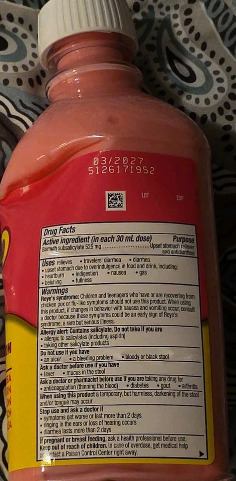 Líquido de alivio digestivo Pepto-Bismol 5 síntomas, original, 16 fl oz caducidad 03/2027 Foto 2 de 2