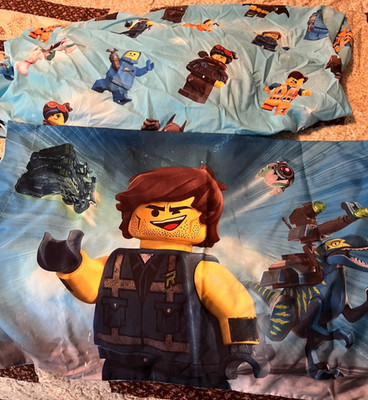 Lego Movie 2 Twin Fitted Sheet & Pillowcase Franco