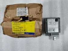 SQUARE-D SERIES C 1217 PRESSURE SWITCH 4.4X.13 ENCL FREE FAST SHIPPING