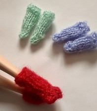HAND KNITTED 11” BARBIE/SINDY DOLL SOCKS / SLIPPERS MOHAIR