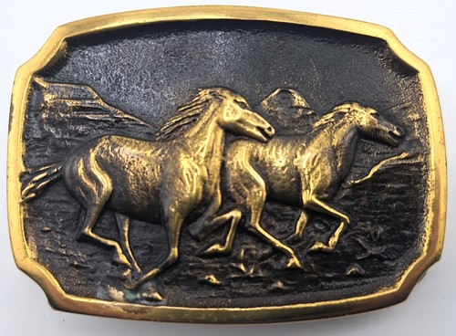 Vtg 70s BTS Western Cowboy Southwest Galloping Horses Solid Brass Belt Buckle - 第 1/4 張圖片