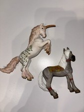 Schleich Einhorn und Pferd Mit