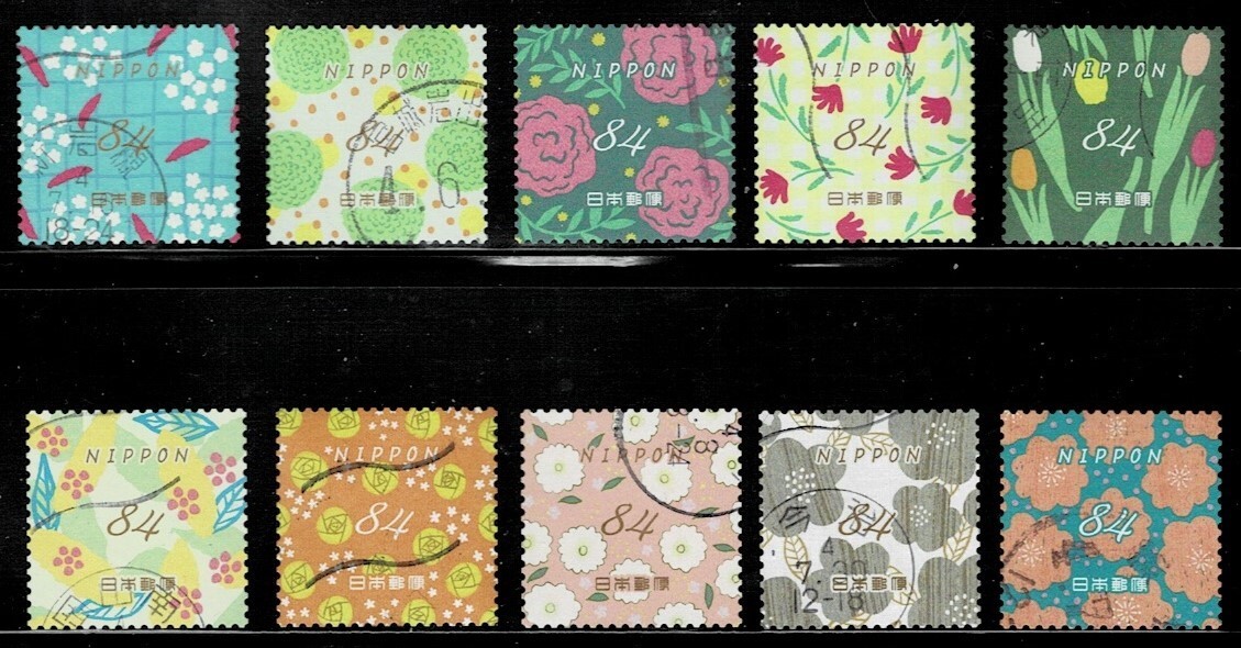 Japan 2022 Greetings Flowers in Daily Life 84Y Complete Used