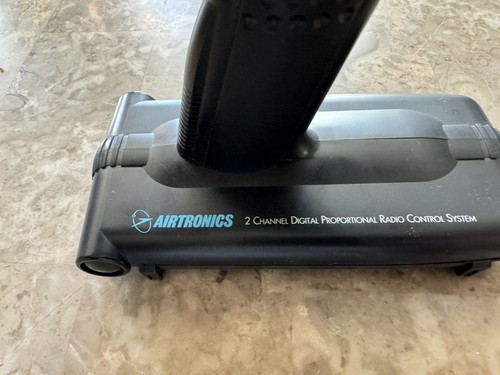 AIRTRONICS AM RIVAL SPORT 2 CHANNEL DIGITAL Radio Control RC Transmitter 75MHZ - Picture 8 of 10