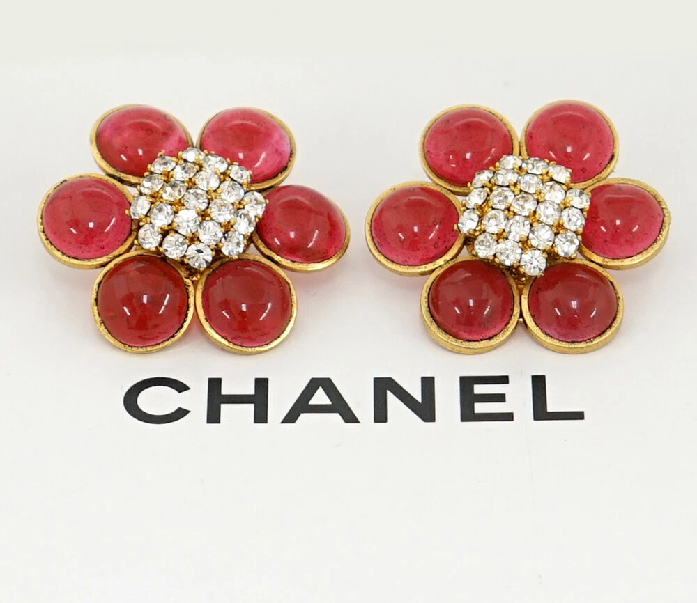 Chanel - Authenticated Gripoix Earrings - Metal Gold for Women, Very Good Condition