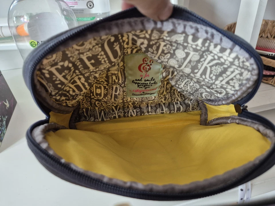 Ampersand by Disaster Designs Damentasche Neu Mit Etikett Kostet 25£ - Bild 4 von 4