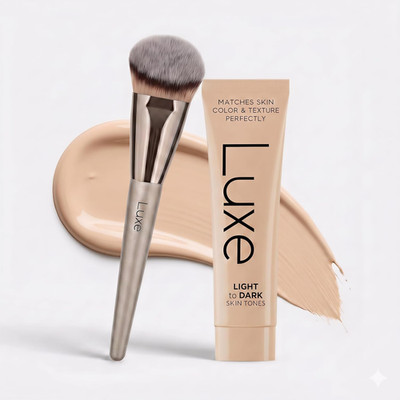 Changing Foundation for Light to Medium Skin Tone with Essential Brush Set   Smo