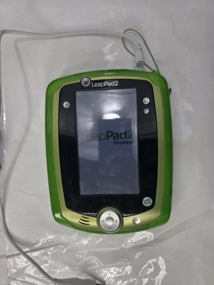LeapFrog, LeapPad 2 Power Learning Tablet, Green w/Rubber Sleeve [Tested] - Image 2 of 4