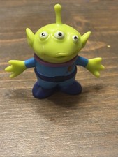 Disney/Pixar Toy Story Alien 2in Figure Pizza Planet