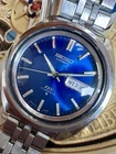 Vintage Seiko DX Automatic 6106-8449 17j Day Date Mens Watch Blue Dial ESTATE