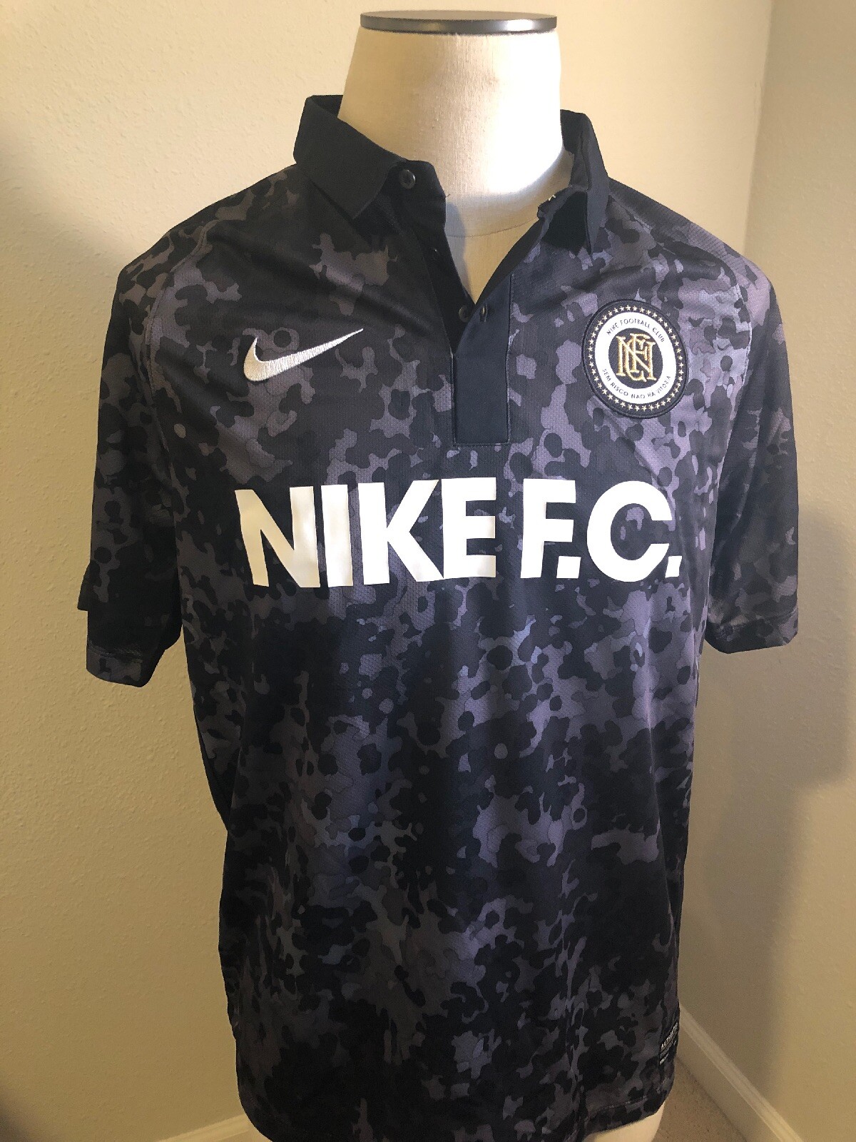 youth dri fit long sleeve shirts nike