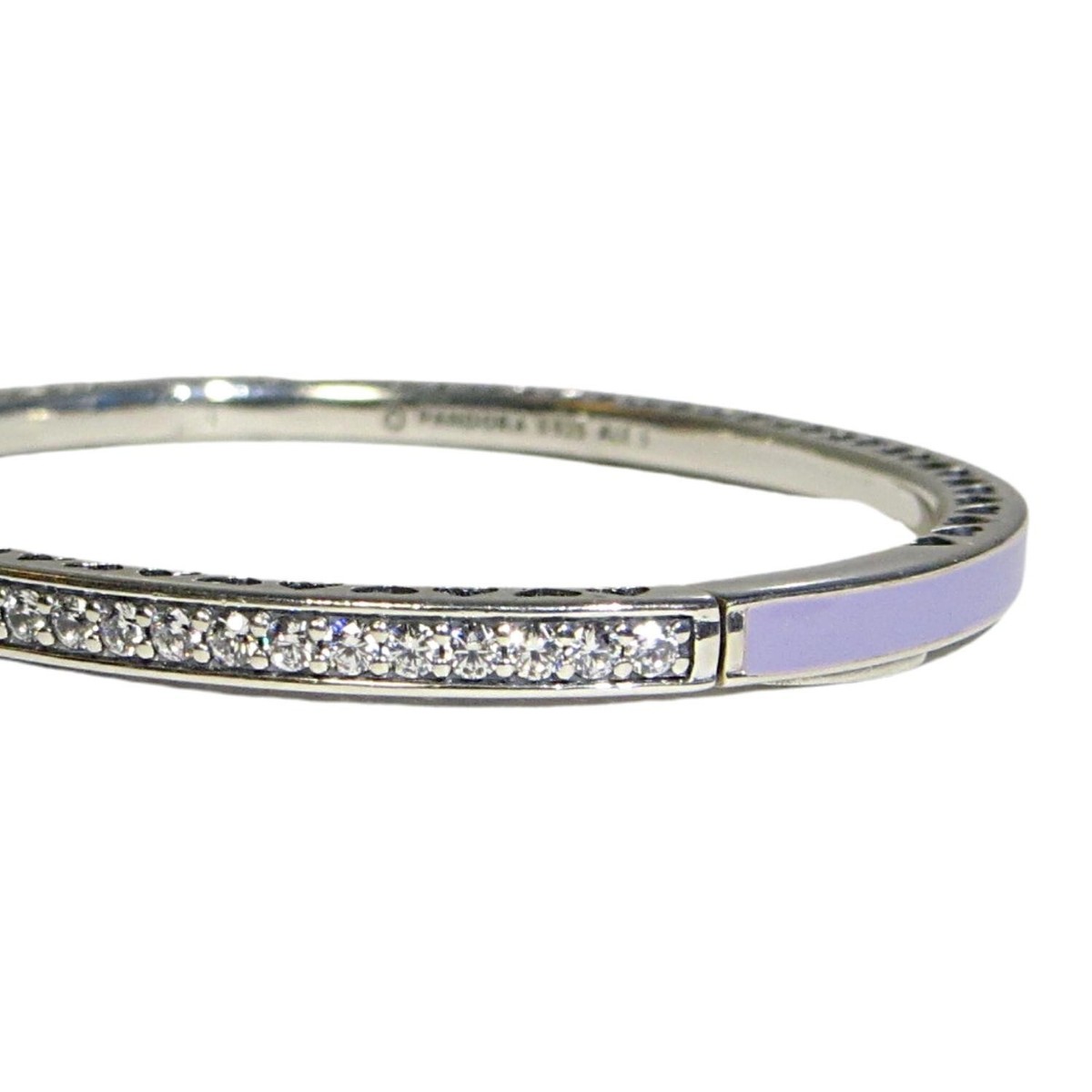 Pandora Radiant Hearts Bangle Bracelet Lavender Enamel CZ 6.9