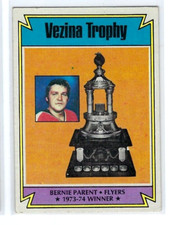 1974-75 Topps Hockey #249 - BERNIE PARENT - Vezina Trophy - Philadelphia Flyers