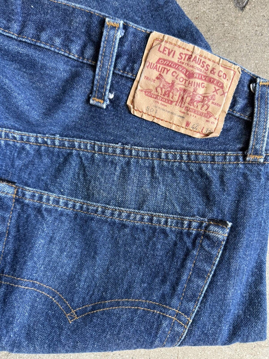 Vintage Levis 501 Redline Selvedge Button #524 . USA 80s Vintage Levis 501 Redline Selvedge Button #524 . USA 80s