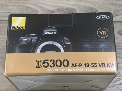 Nikon D3500 W/ AF-P DX NIKKOR 18-55mm f/3.5-5.6G VR Black