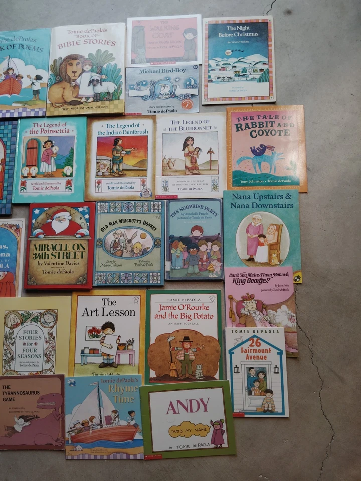 HUGE Lot of 42 Tomie dePaola Children’s Picture Story Books HC/PB Vintage - Image 4 of 4