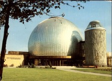 Zeiss Grossplanetarium Berlin Germany vintage postcard h494