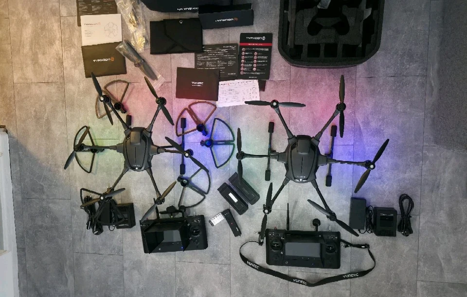 Yuneec Typhoon H XXL Set – 2 Drohnen Intel Inside 2x ST16, 4 Akkus, Tasche, Top! - Bild 2 von 4