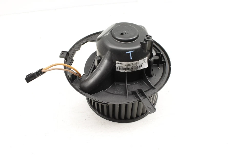 AUDI Q3 QUATTRO 2016-2018 - motor soplador / ventilador 1K1820015Q Foto 2 de 4