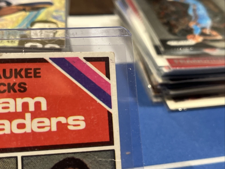 1975-76 Topps - Team Leaders Kareem Abdul-Jabbar, Mickey Davis #126 - Image 4 of 4