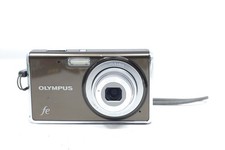 Olympus FE-4020 14.0MP Digital Camera Tested Works No Charger