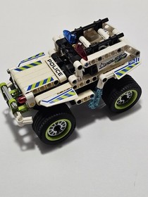 Lego Technic Model Police: Police Interceptor 42047 Loose Incomplete Toy Car 
