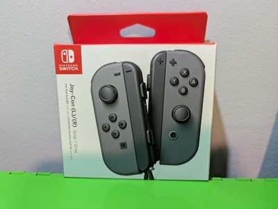 Nintendo Switch Joy-Con Controllers - Gray (HACAJAAAA)