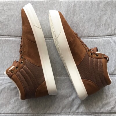 NWOT PAWJ California Arctic Fleece Shoe Chestnut Vegan Suede  display picture 1