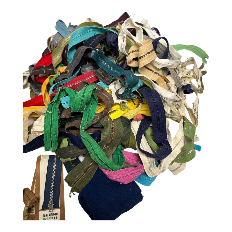 SEPARATING ZIPPERS ASSORTED SIZES AND SHAPES NOS HUGE LOT NEW OLD STOCK - Image 2 of 3