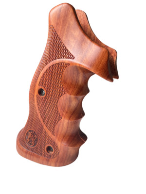 All Checker Praduak wood Prof.Target Grip for S&W, K/L ROUND BUTT 686;Close back
